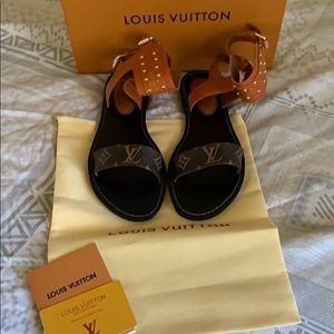 Tan Louis Vuitton Sandals